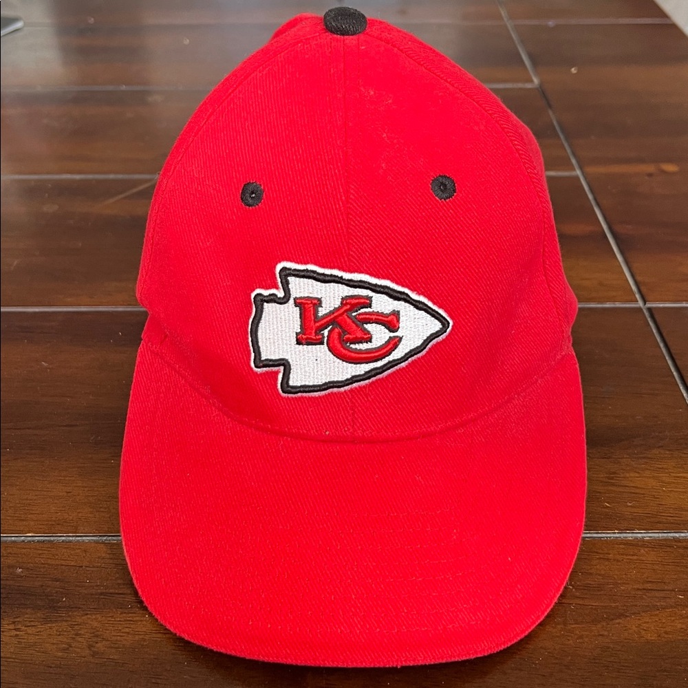 Kansas City Chiefs KC Football NFL Ball Cap Adjustable Baseball Cap Hat NWOT